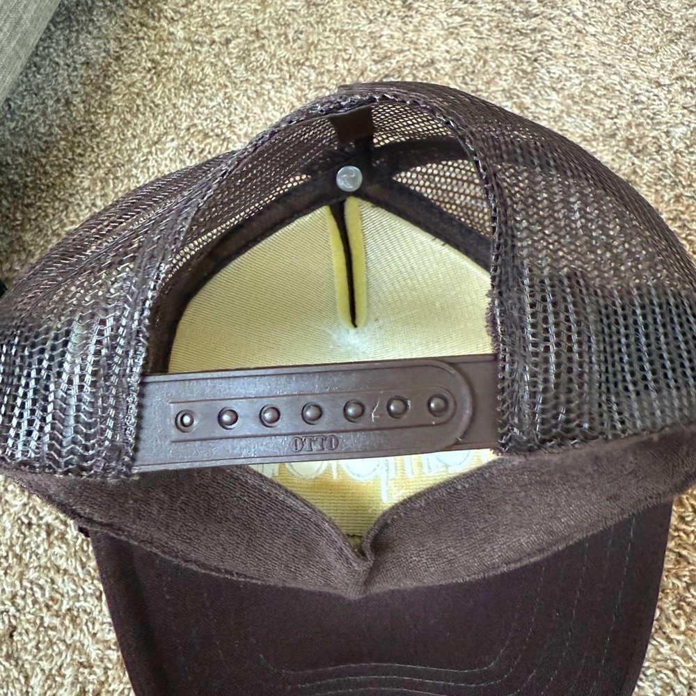 The Hamptons Brown Trucker Hat - Picture 5 of 6